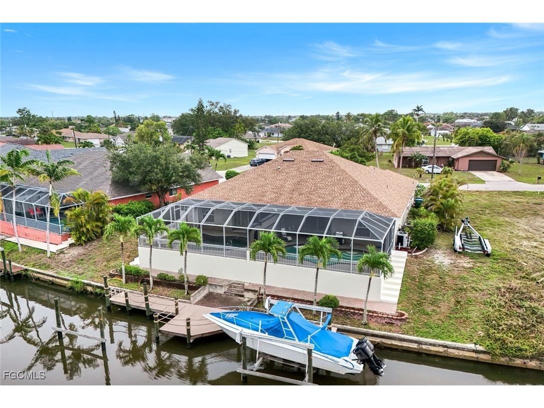 1002 SE 13th Avenue Cape Coral FL 33990 2025020331 image26