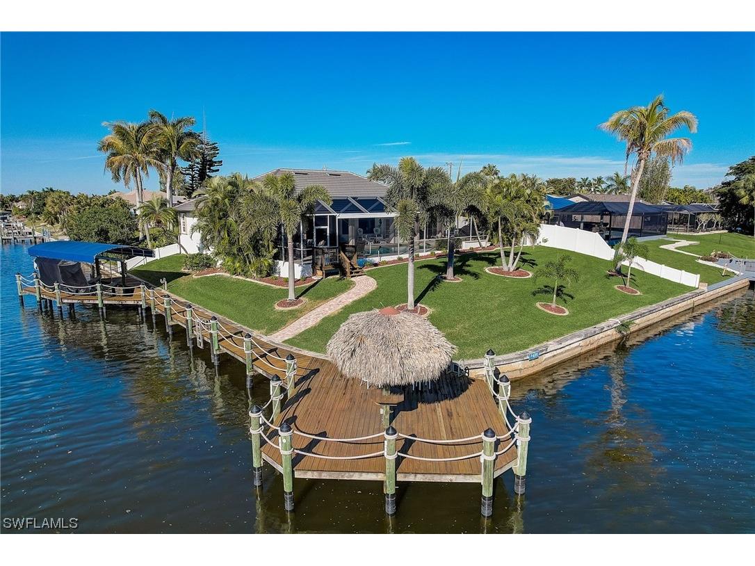 1002 SE 14th Terrace Cape Coral FL 33990 224015344 image1