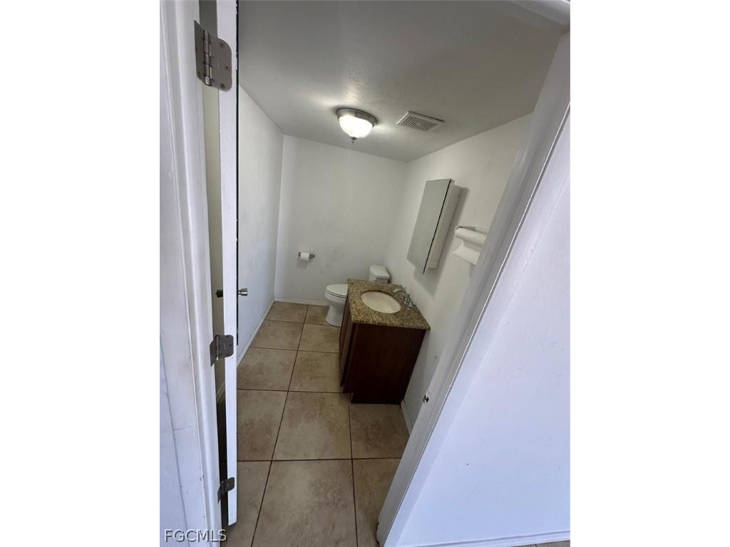 1002 SE 9th Street Cape Coral FL 33990 2026009114 image21