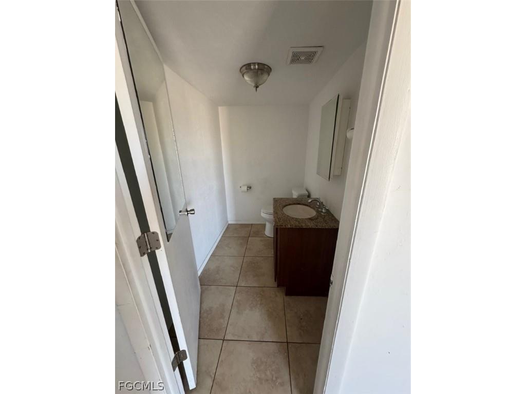 1002 SE 9th Street Cape Coral FL 33990 2026009114 image31