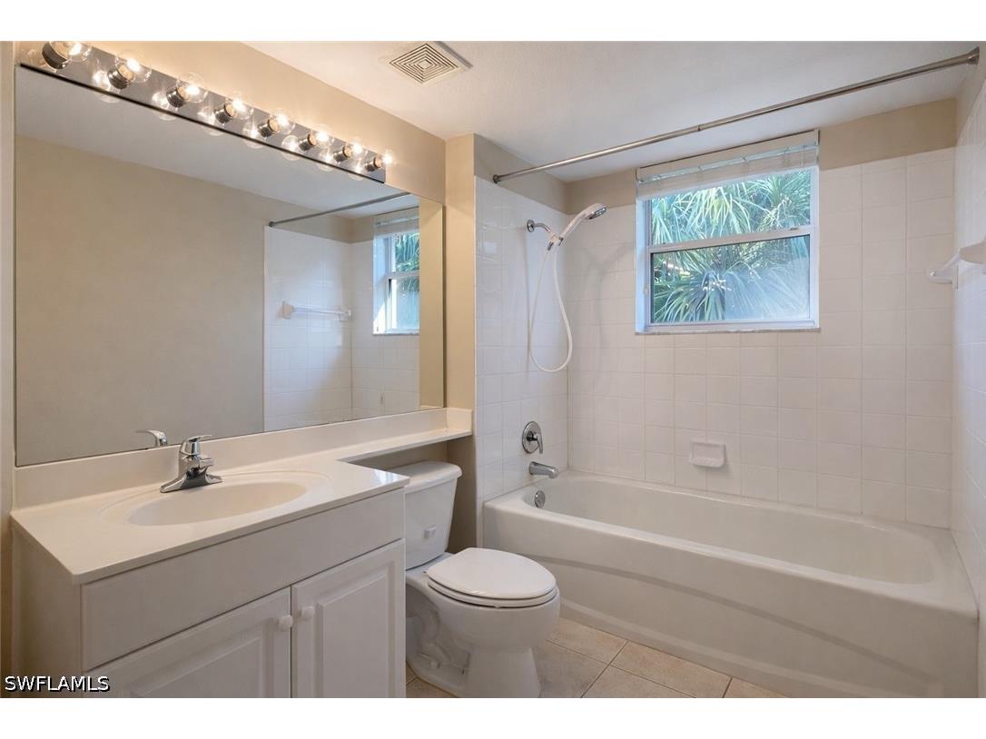 10020 Heather Lane #9-904 Naples FL 34119 226015435 image10