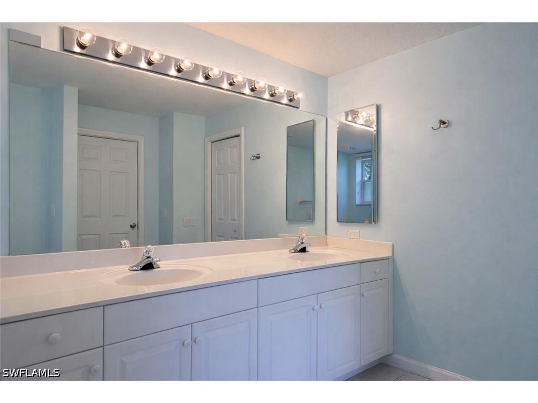 10020 Heather Lane #9-904 Naples FL 34119 226015435 image7