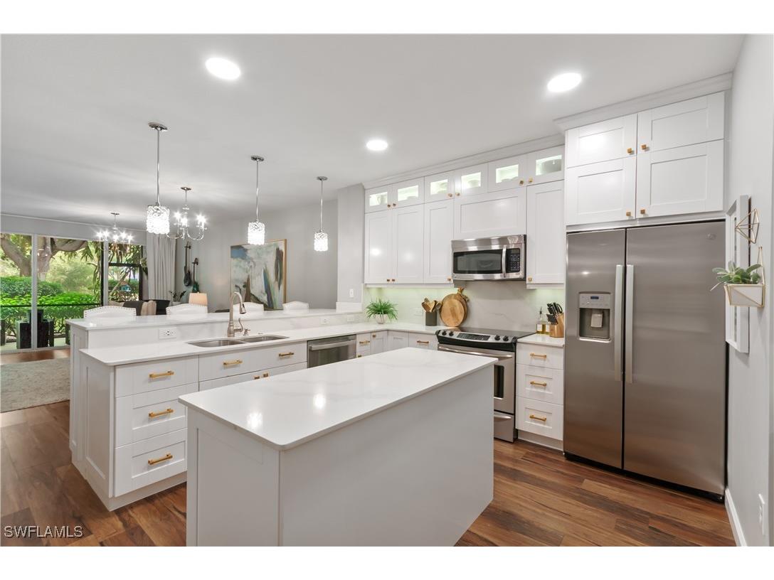 10020 Heather Lane #901 Naples FL 34119 226004270 image1