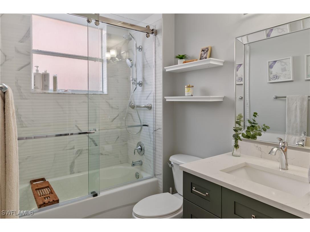 10020 Heather Lane #901 Naples FL 34119 226004270 image17