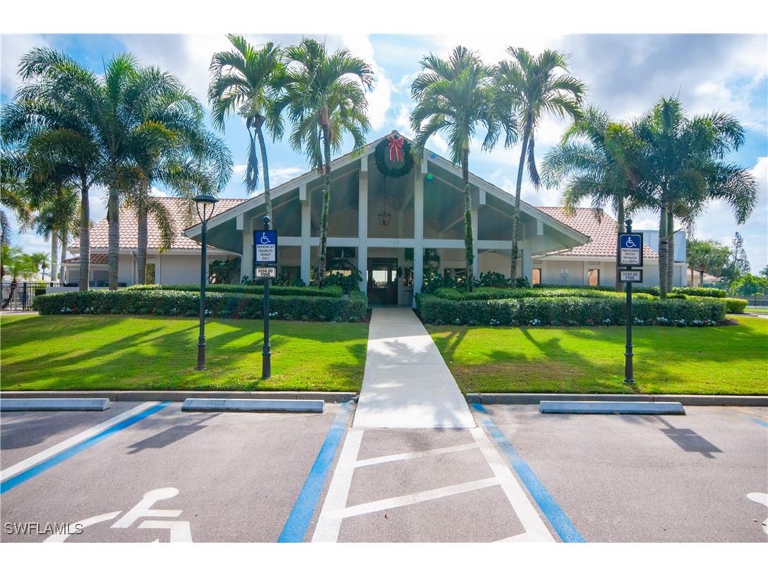 10020 Heather Lane #901 Naples FL 34119 226004270 image27
