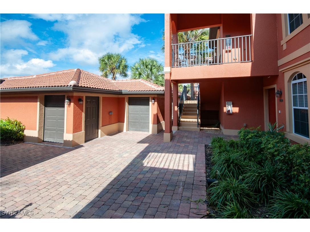 10020 Heather Lane #901 Naples FL 34119 226004270 image4