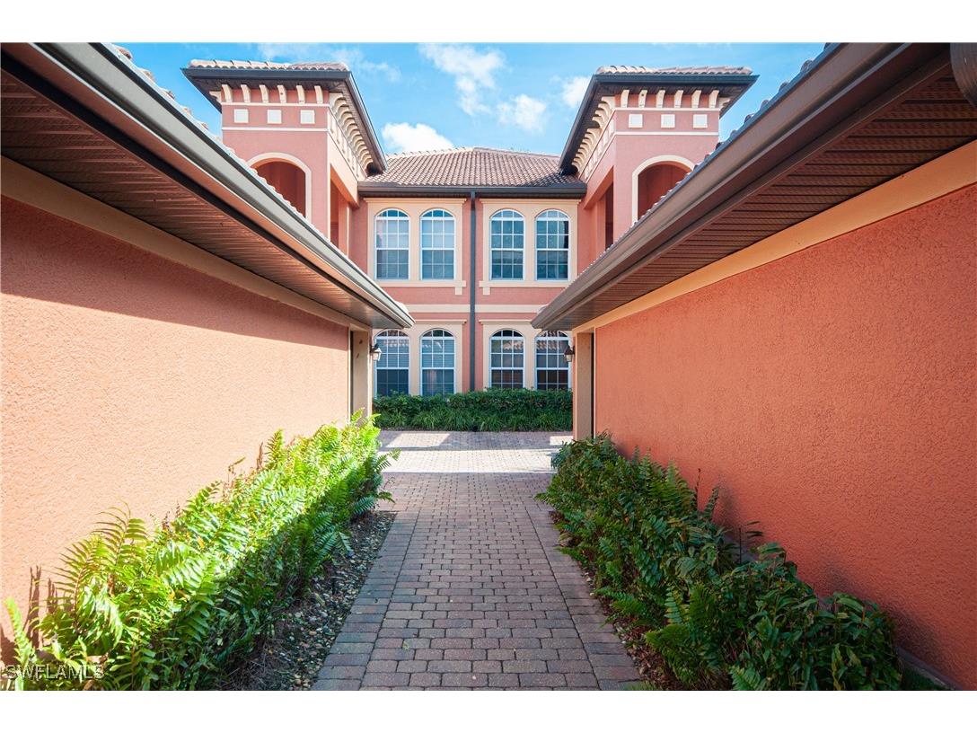 10020 Heather Lane #901 Naples FL 34119 226004270 image5