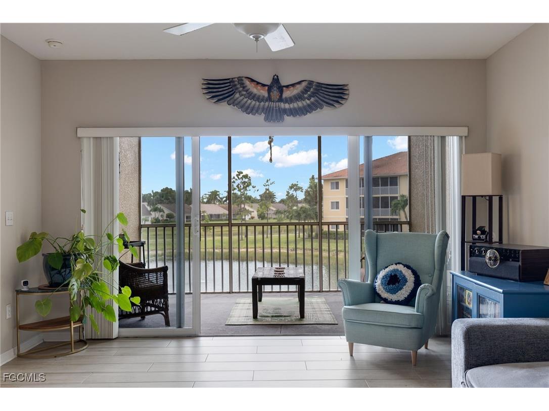 10020 Maddox Lane #211 Bonita Springs FL 34135 2025009673 image1