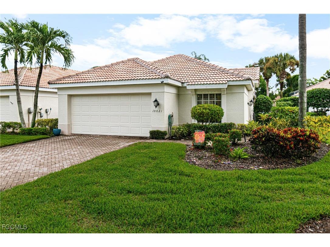10021 Colonial Country Club Boulevard Fort Myers FL 33913 2025010513 image2