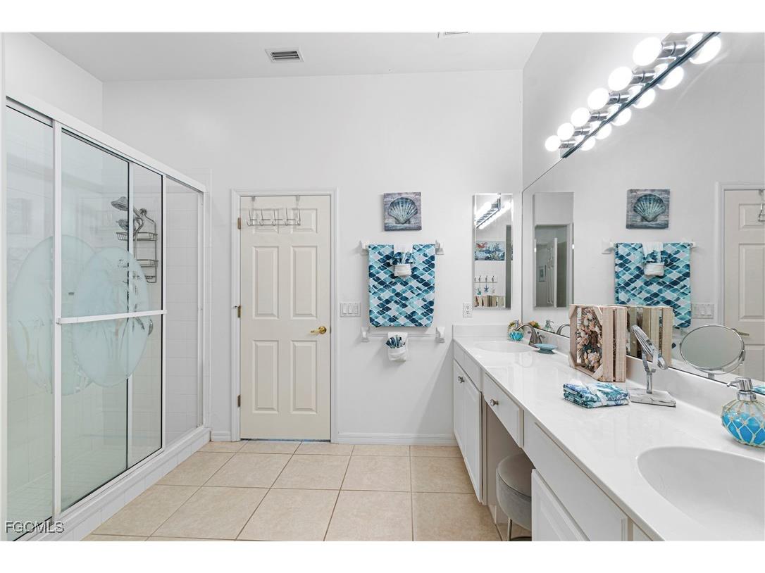 10021 Colonial Country Club Boulevard Fort Myers FL 33913 2025010513 image28