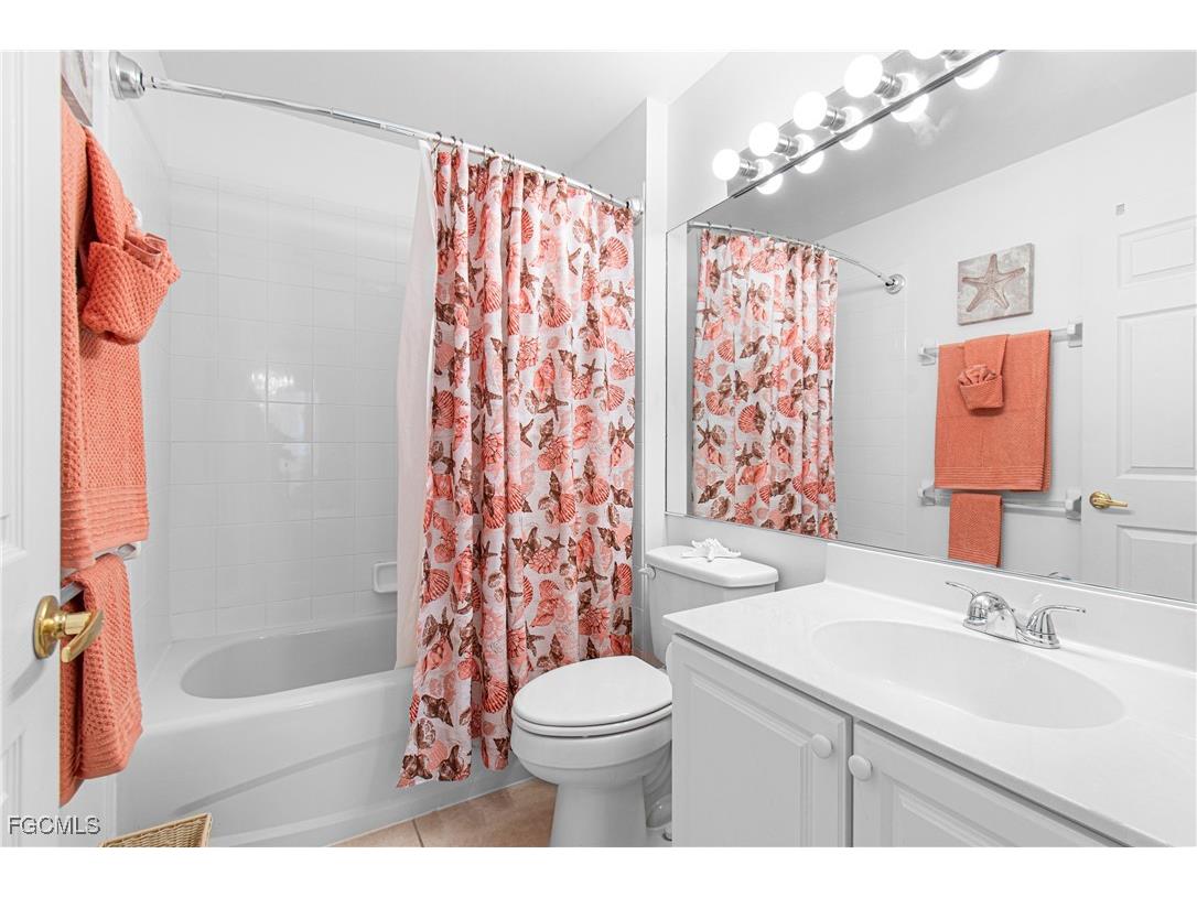 10021 Colonial Country Club Boulevard Fort Myers FL 33913 2025010513 image32