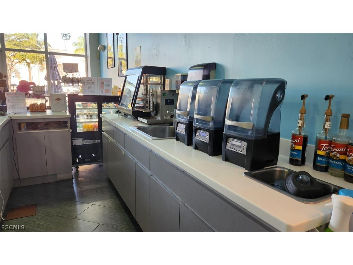  Fort Myers 33913 2025026279 image13