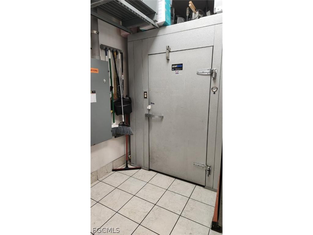  Fort Myers 33913 2025026279 image24