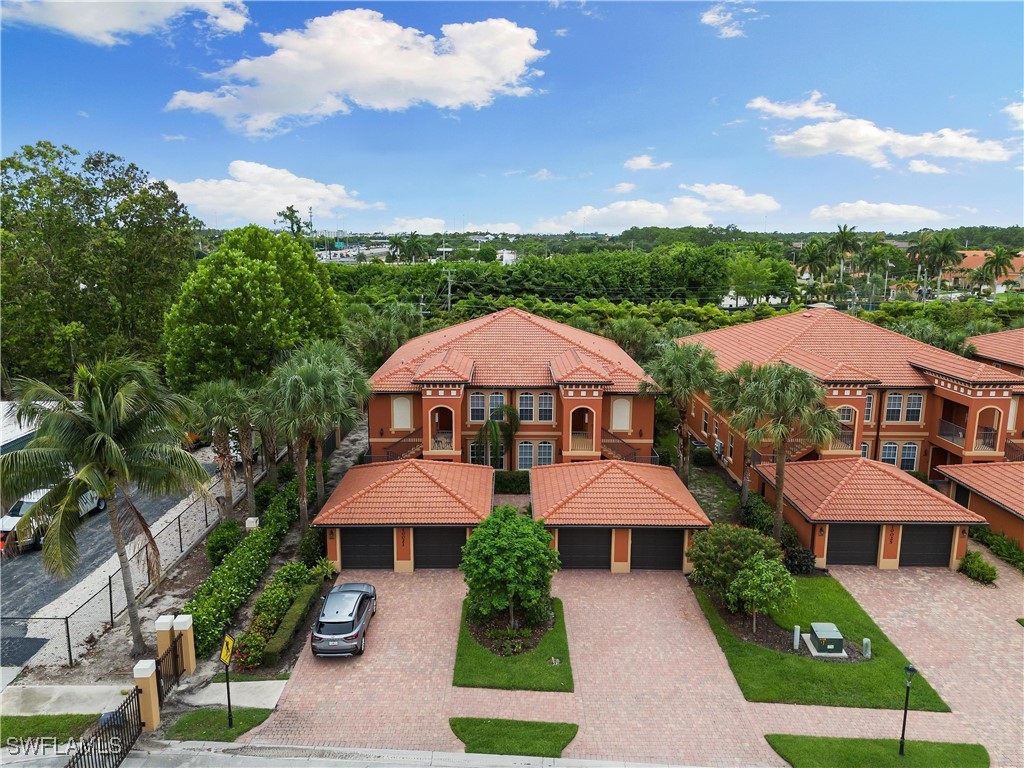 10021 Heather Lane #803 Naples FL 34119 226004365 image25