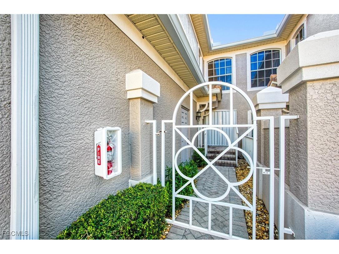 10021 Sky View Way #1305 Fort Myers FL 33913 2025007749 image5