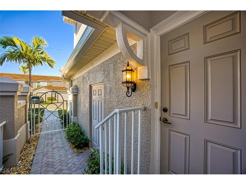 10021 Sky View Way #1305 Fort Myers FL 33913 2025015740 image2