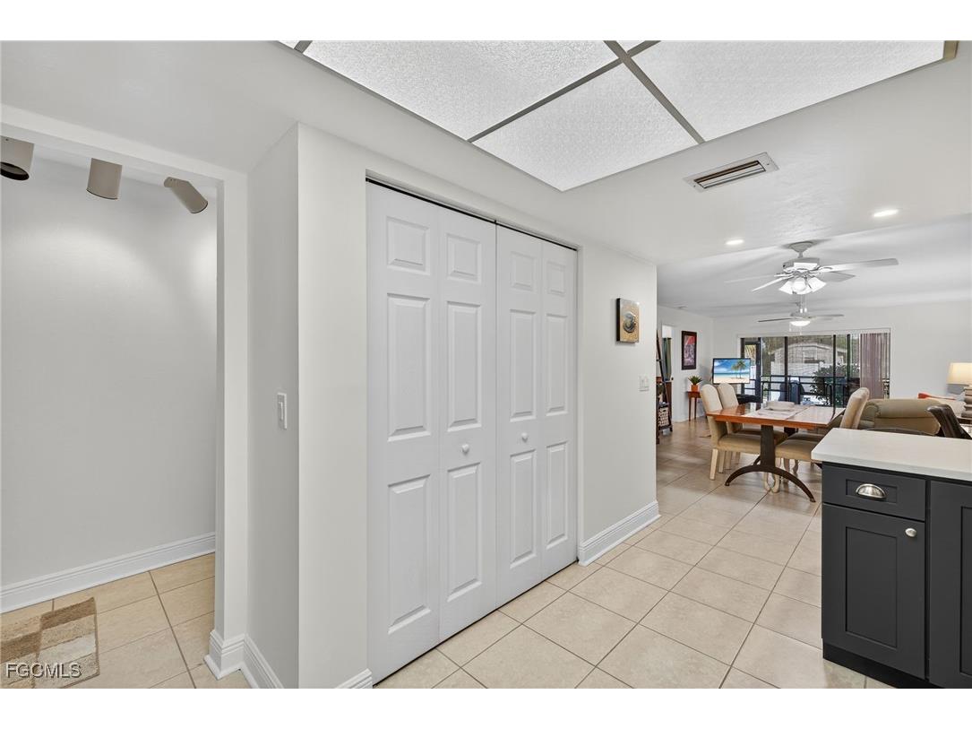 10022 Oxfordshire Lane #104 Fort Myers FL 33908 2025020364 image10