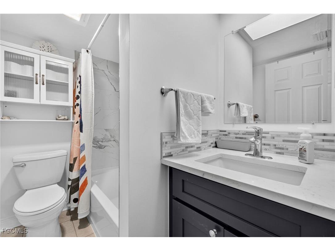 10022 Oxfordshire Lane #104 Fort Myers FL 33908 2025020364 image18