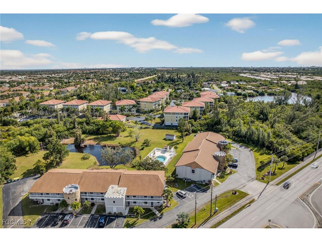 10022 Oxfordshire Lane #104 Fort Myers FL 33908 2025020364 image28