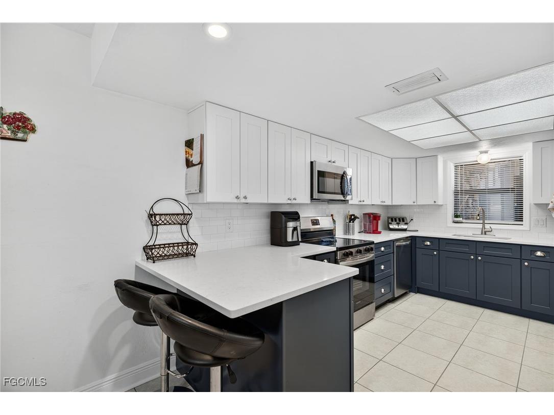 10022 Oxfordshire Lane #104 Fort Myers FL 33908 2025020364 image7