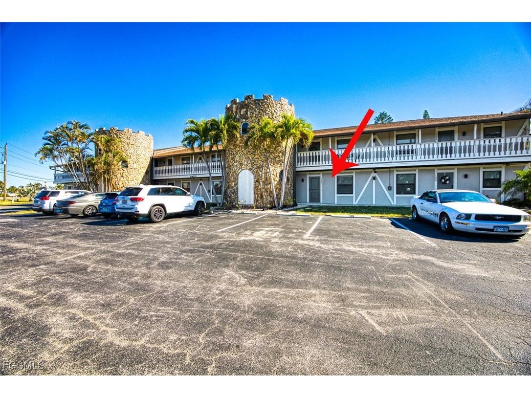 10022 Oxfordshire Lane #105 Fort Myers FL 33908 2025008888 image5