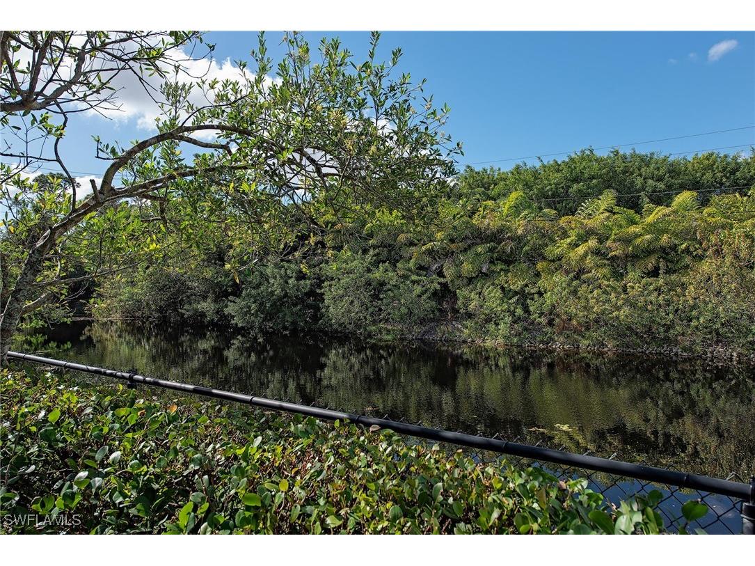 10025 Heather Lane #702 Naples FL 34119 225012687 image13