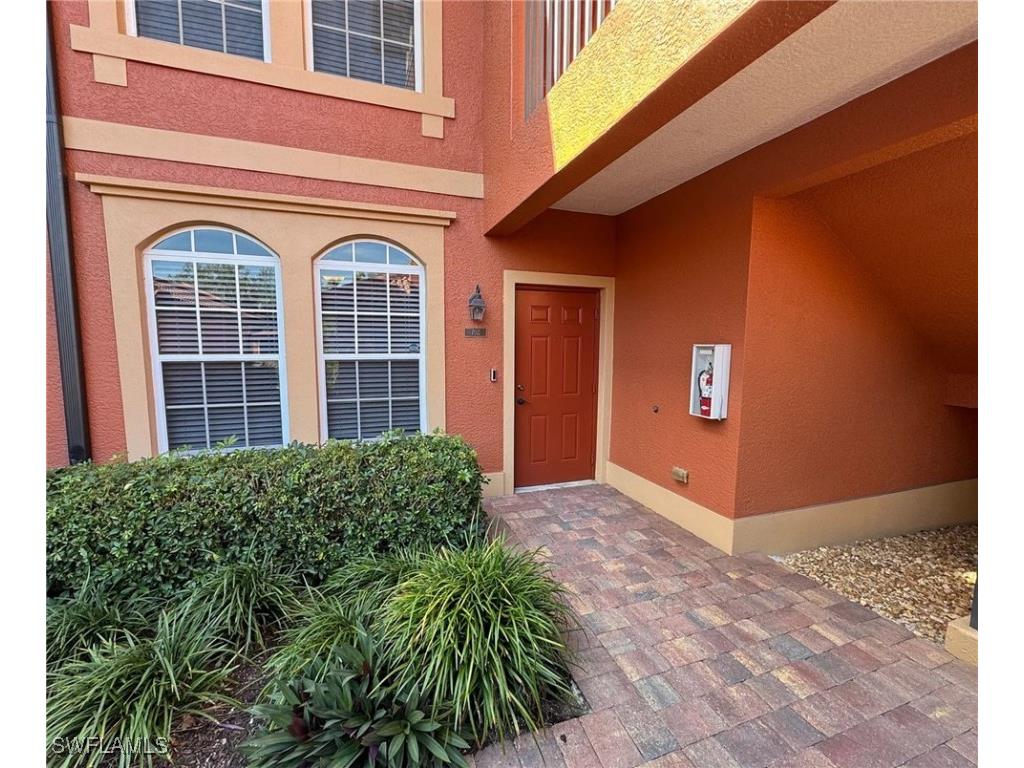 10025 Heather Lane #702 Naples FL 34119 225012687 image2