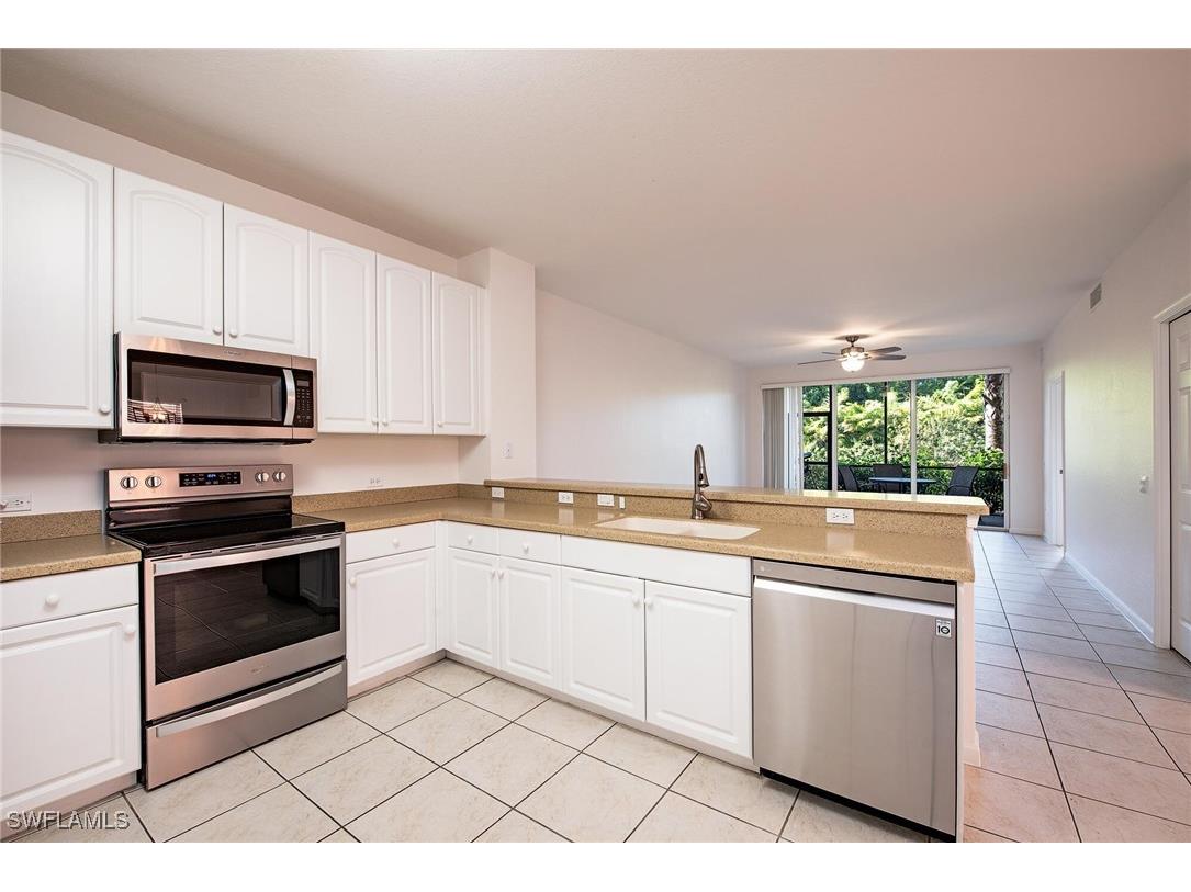 10025 Heather Lane #702 Naples FL 34119 225012687 image3