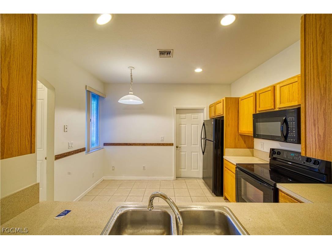 10027 Salina Street Fort Myers FL 33905 2026011903 image10