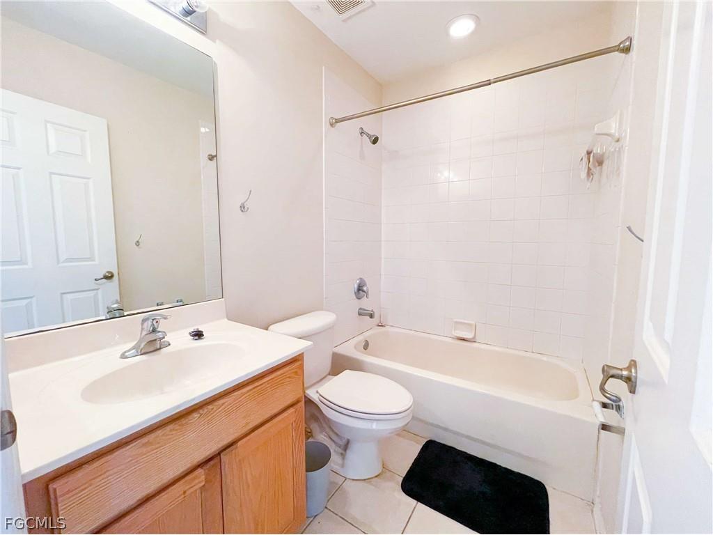 10027 Salina Street Fort Myers FL 33905 2026011903 image17