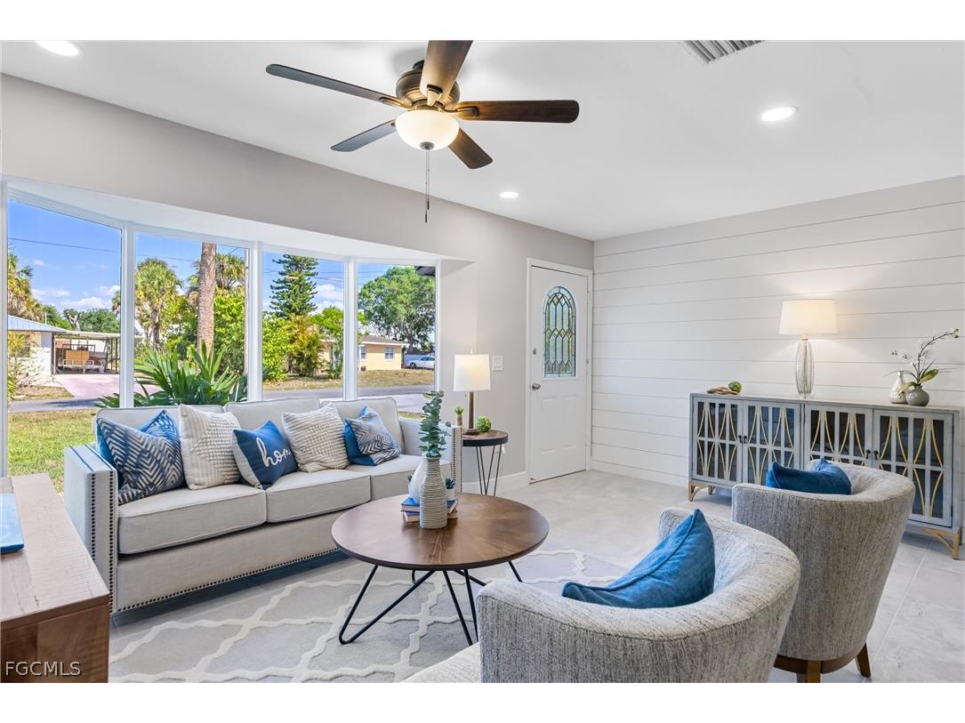 1003 April Lane North Fort Myers FL 33903 2026012415 image2