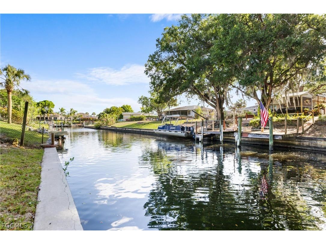 1003 April Lane North Fort Myers FL 33903 2026012415 image26