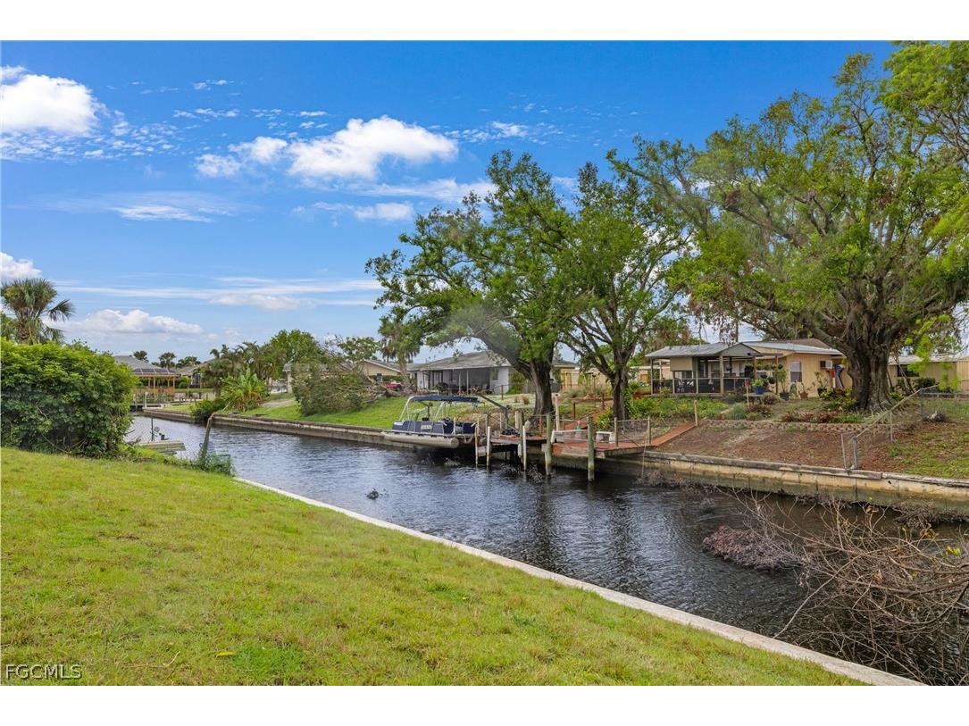 1003 April Lane North Fort Myers FL 33903 2026012415 image27