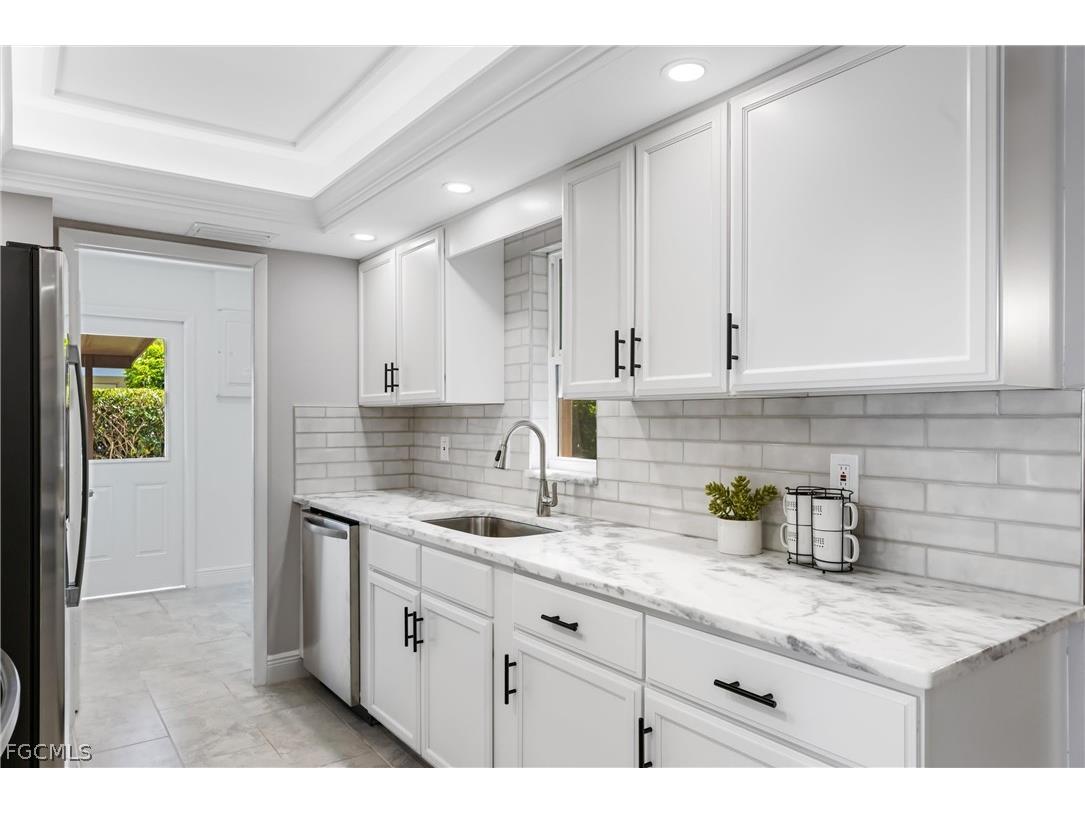 1003 April Lane North Fort Myers FL 33903 2026012415 image8