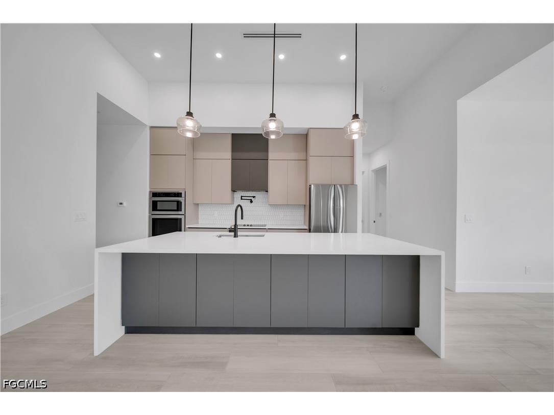 1003 Embers Parkway W Cape Coral FL 33993 2026017418 image11