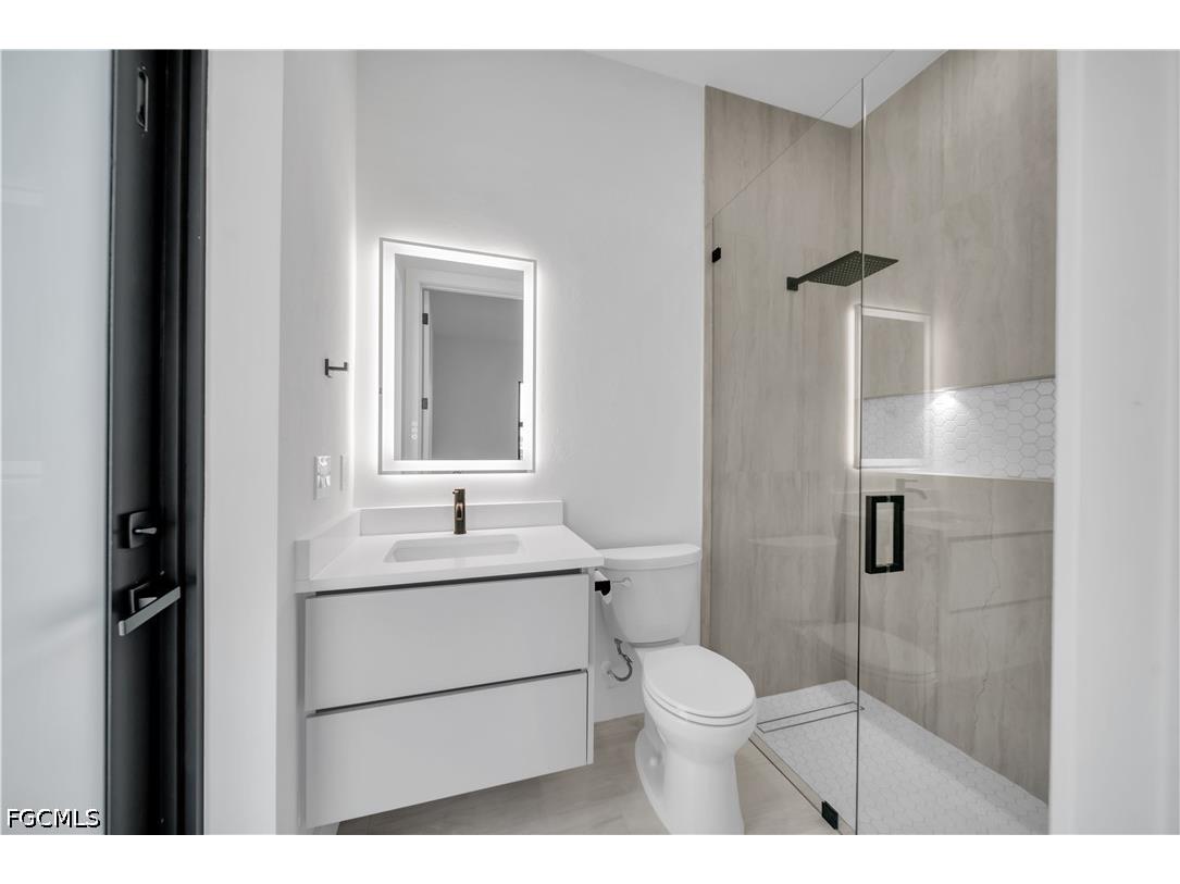 1003 Embers Parkway W Cape Coral FL 33993 2026017418 image35
