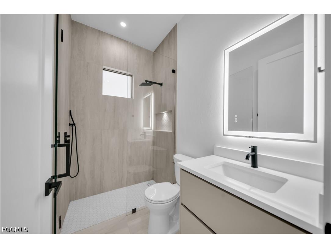 1003 Embers Parkway W Cape Coral FL 33993 2026017418 image37