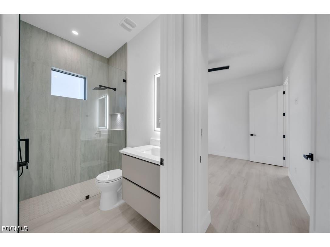 1003 Embers Parkway W Cape Coral FL 33993 2026017418 image38