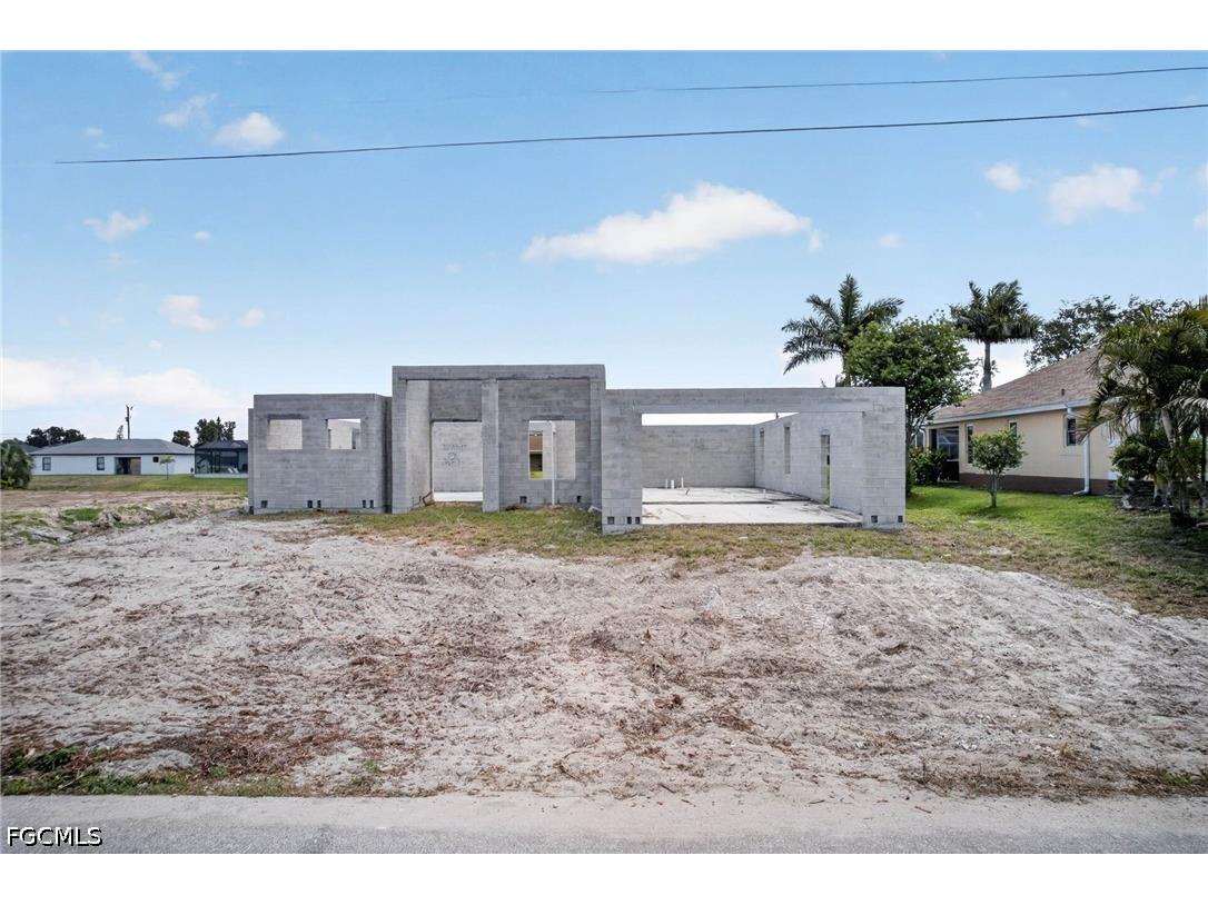 1003 NE 10th Place Cape Coral FL 33909 2026019597 image16