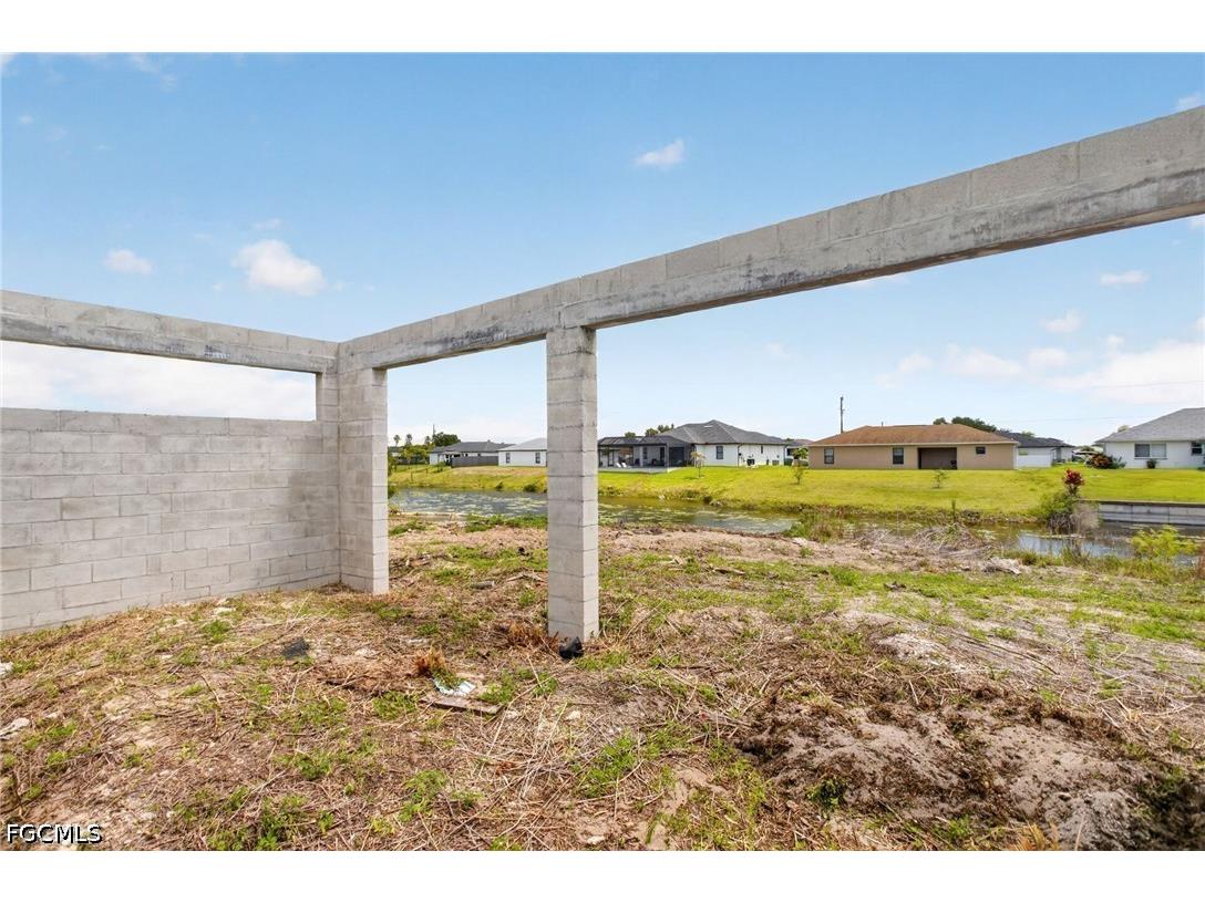1003 NE 10th Place Cape Coral FL 33909 2026019597 image20