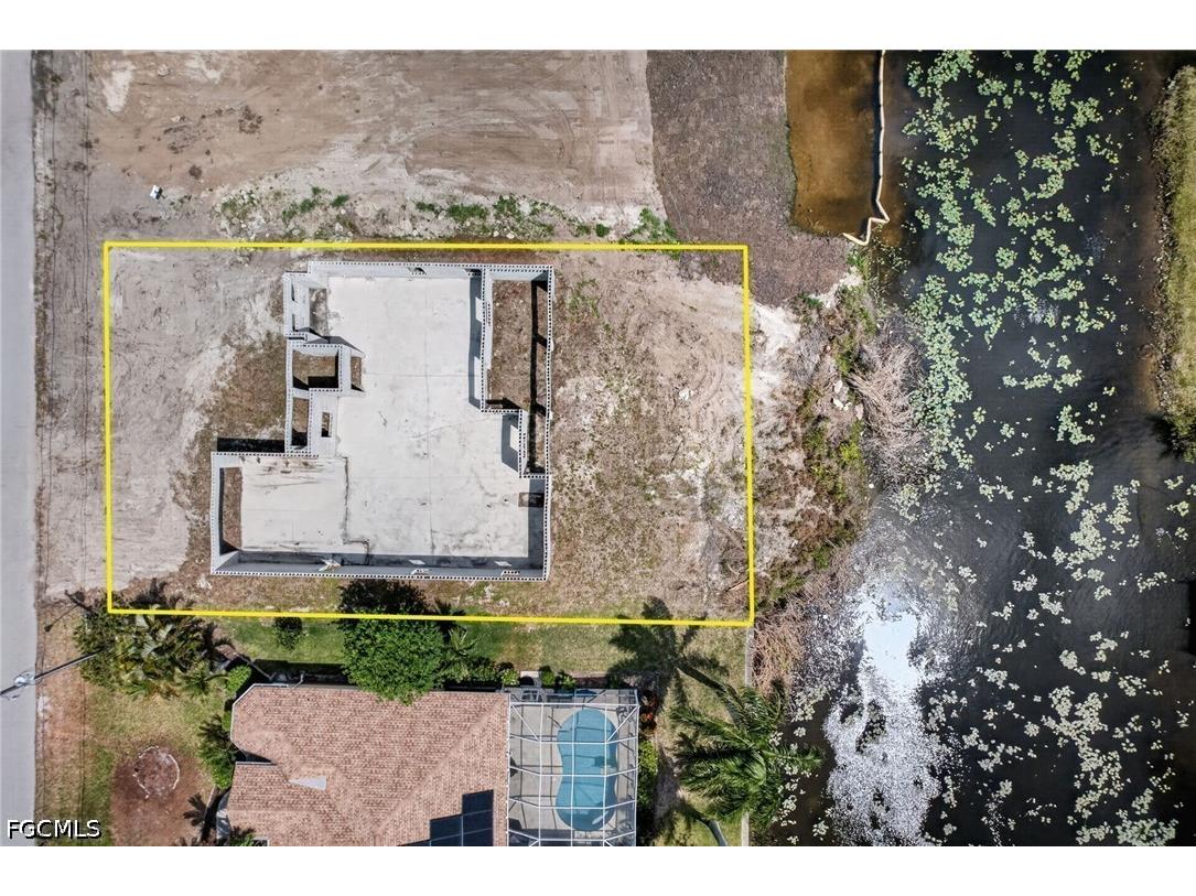1003 NE 10th Place Cape Coral FL 33909 2026019597 image3