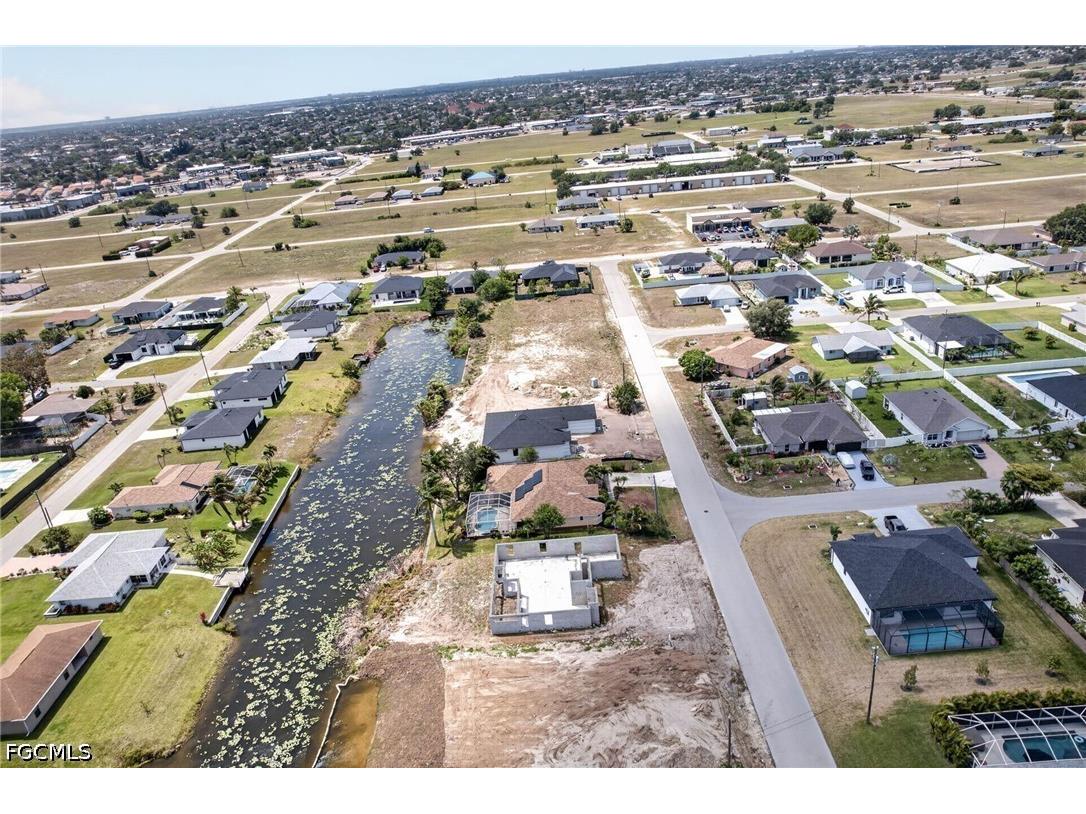 1003 NE 10th Place Cape Coral FL 33909 2026019597 image8