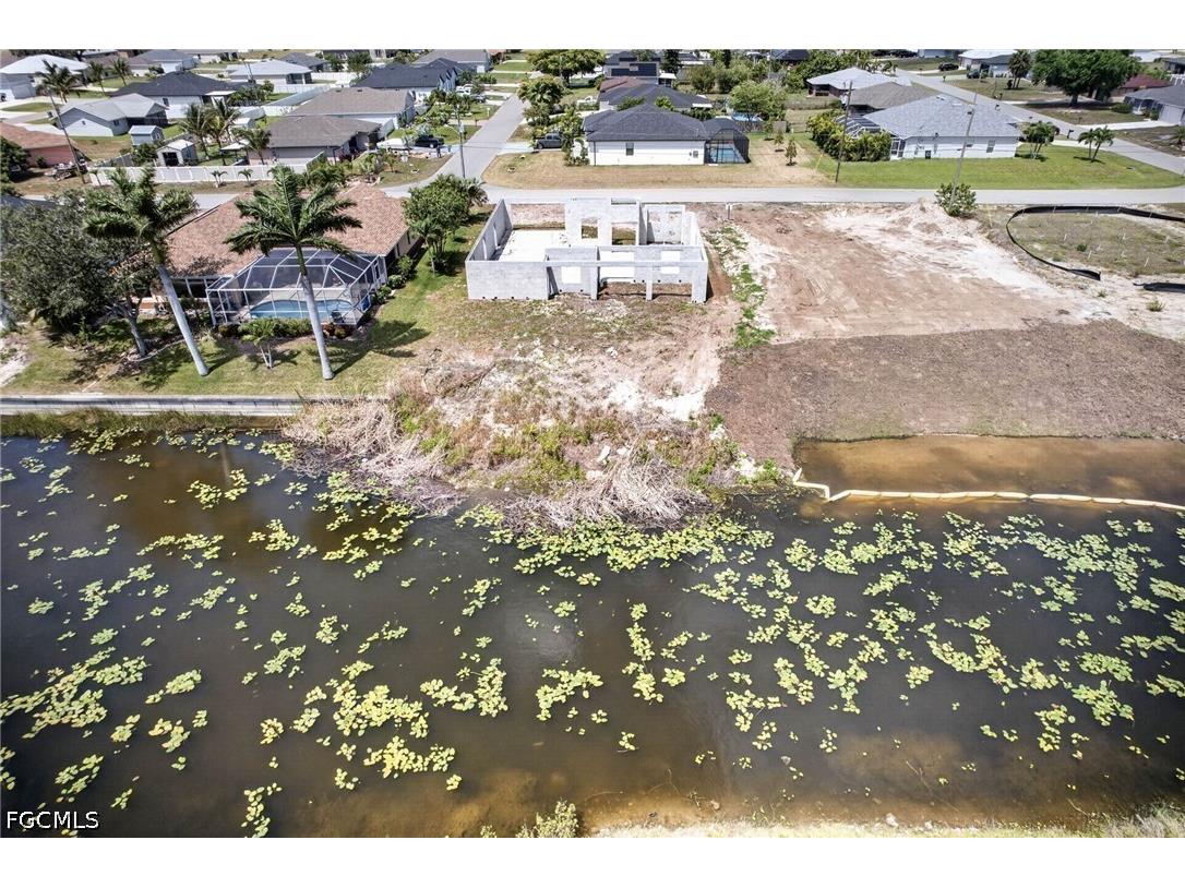 1003 NE 10th Place Cape Coral FL 33909 2026019597 image9