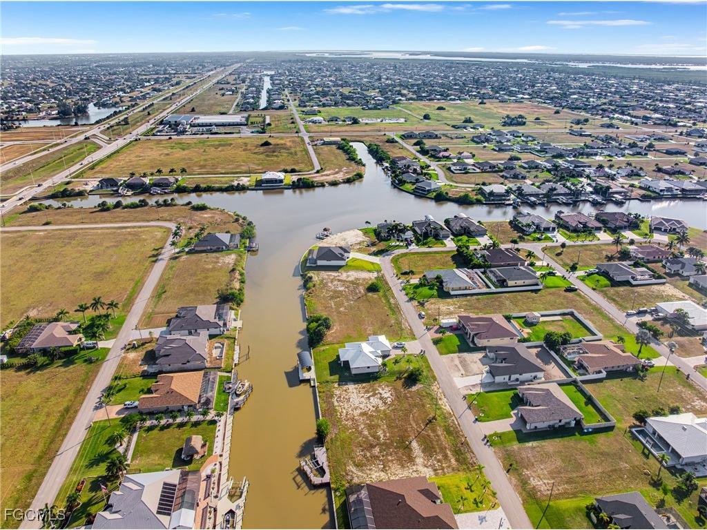 1003 NW 33rd Avenue Cape Coral FL 33993 2025019079 image48