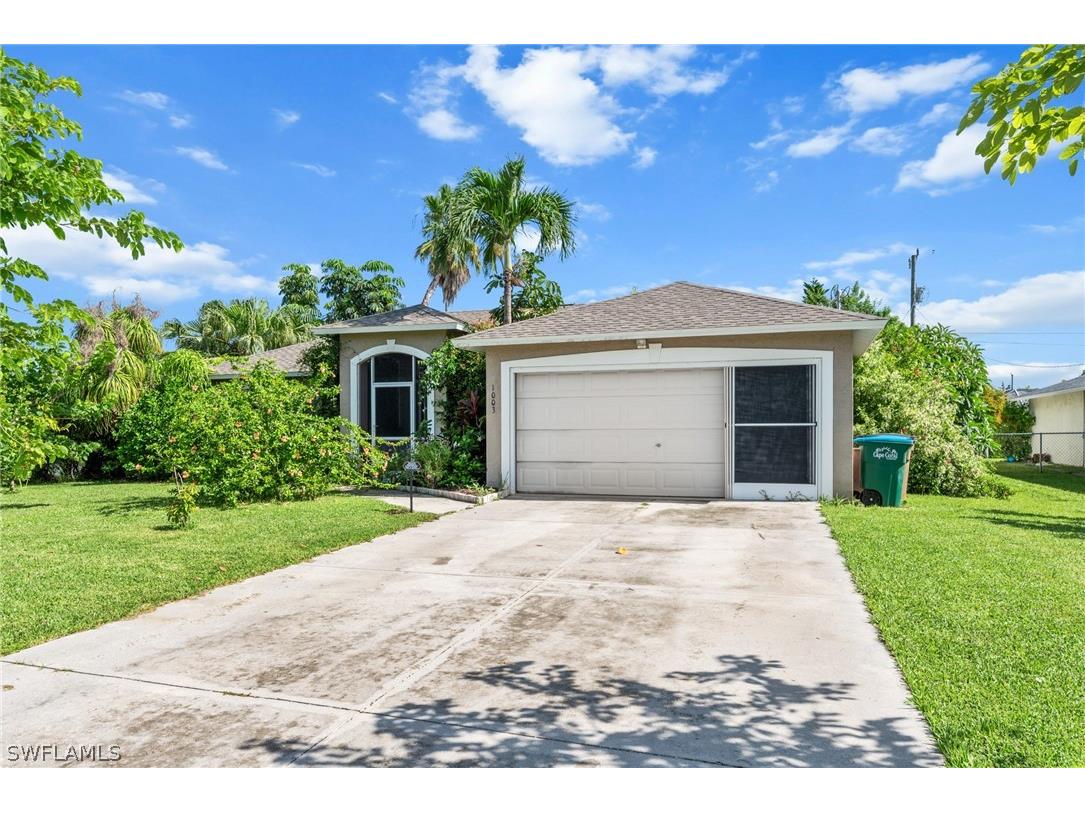 1003 SE 25th Lane Cape Coral FL 33904 224058795 image1