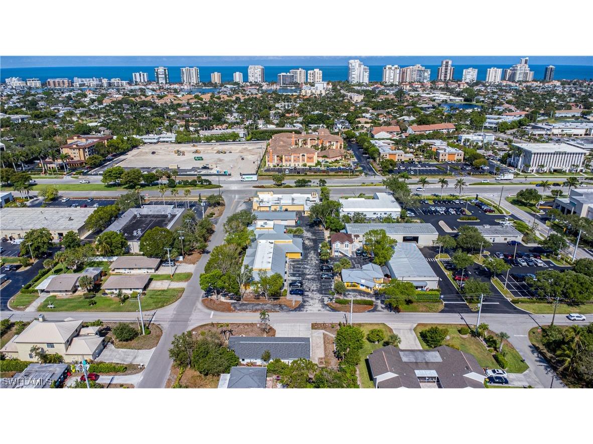 1003 Trail Terrace Drive Naples FL 34103 223018635 image1