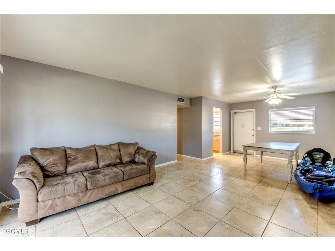 1003 Tropic Terrace North Fort Myers FL 33903 2025016421 image10