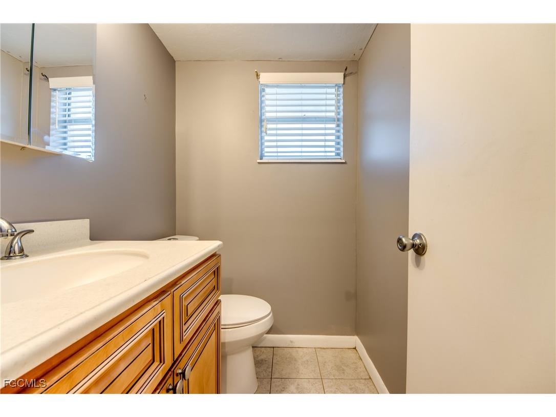 1003 Tropic Terrace North Fort Myers FL 33903 2025016421 image20