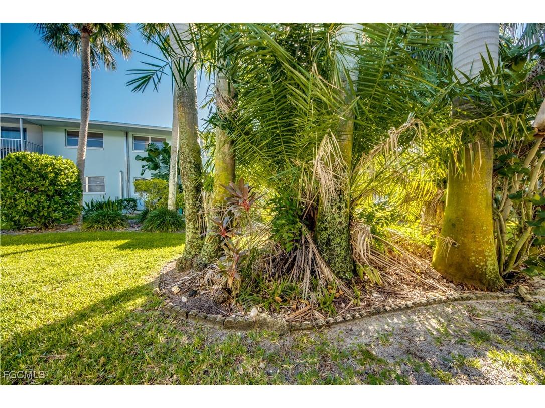 1003 Tropic Terrace North Fort Myers FL 33903 2025016421 image25