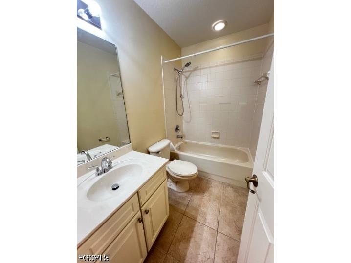 10032 Ravello Boulevard Fort Myers FL 33905 2026021728 image8